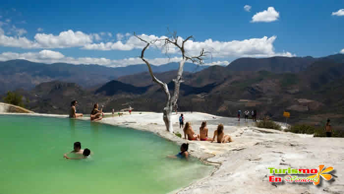 Visita a Hierve El Agua Oaxaca