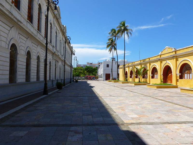 Bachilleres De Beracruz y Atarazanas
